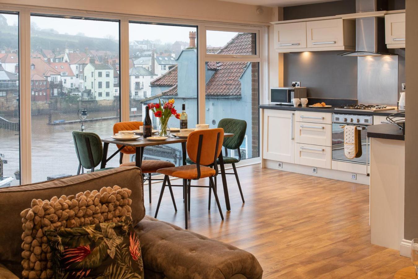 Number 3 Pier Road Apartment Whitby Dış mekan fotoğraf