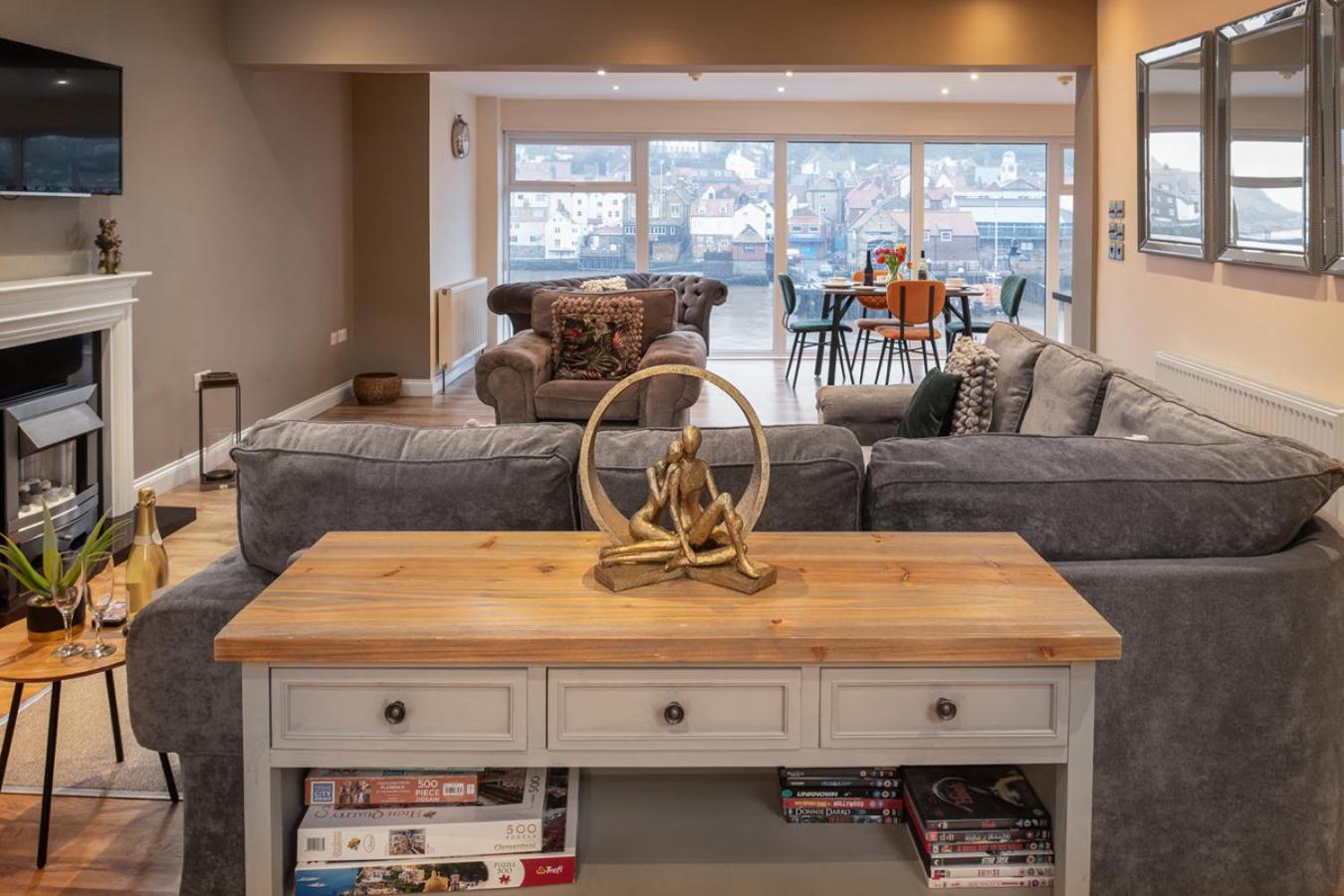 Number 3 Pier Road Apartment Whitby Dış mekan fotoğraf
